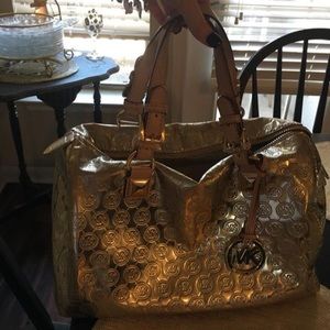 Gold Michael Kors Handbag / Purse